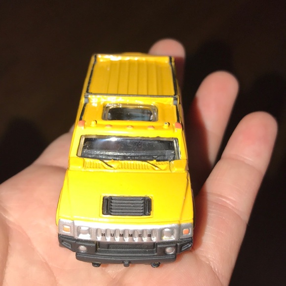 Yellow Mini Hummer - Picture 5 of 8